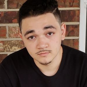 Meet your Posher, Javier